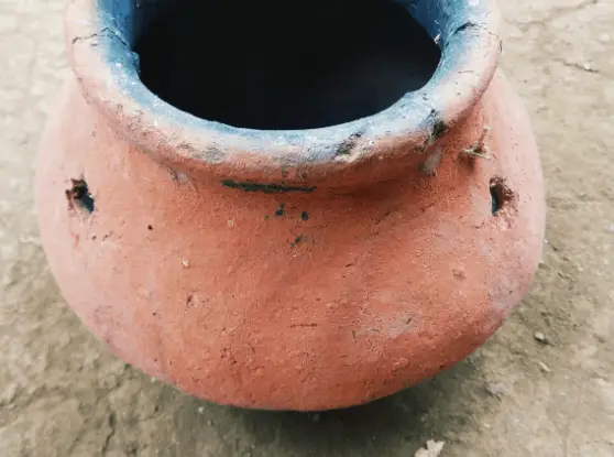 clay pot