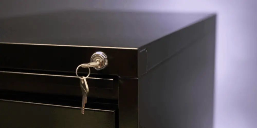 Filing cabinet handles replacement