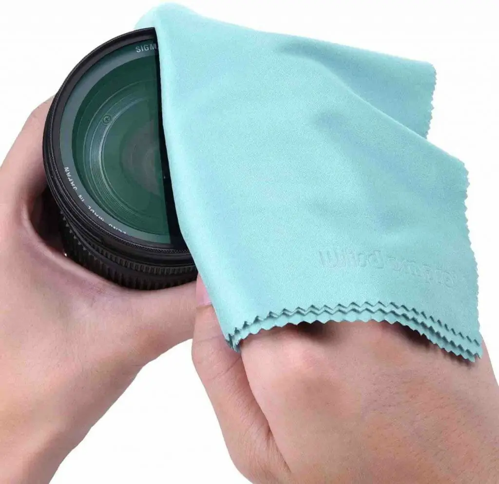 clean the lens with microfiber cloth