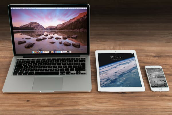 iOS MAC laptop, iPAD and iPhone