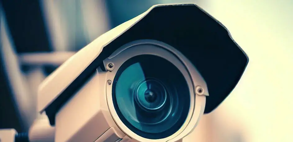 a zoom shot of an outdoor cctv camera